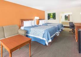 Days Inn by Wyndham Orangeburg South 4