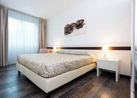 Aparthotel Holiday 3