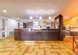 BRIT HOTEL Confort CAMBRAI 4