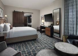 Hotel Distil, Autograph Collection 5