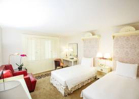 Regency Art Hotel 5