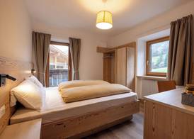 SAN PIETRO DOLOMITI Small Budget Hotel 4