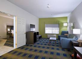 Holiday Inn Express & Suites VERMILLION by IHG 3