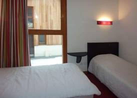 Appartement de standing avec piscine, sauna, hamman et wifi aux Orres 1800 - FR-1-322-44 5