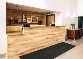 Country Inn & Suites by Radisson, Stockton, IL 3