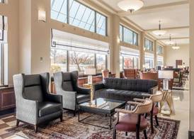 Drury Plaza Hotel Broadview Wichita 2