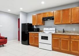 Laplace Motel 5