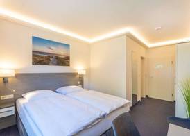 Hotel Mukran 4
