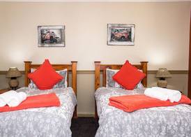 Victoria Heights B&B 2