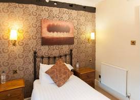 Bacon Arms, Newbury 4