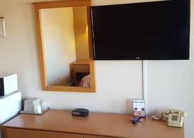 New Relax Inn Bridgeview 3