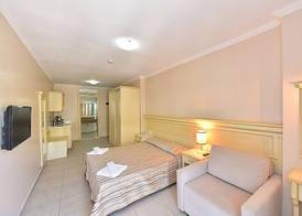 Tropicana Beach Hotel 4