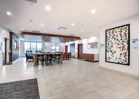 Holiday Inn Express & Suites CALGARY AIRPORT TRAIL NE by IHG 2