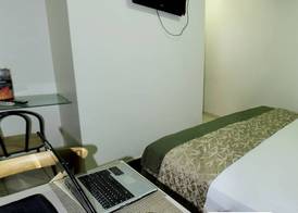 Vancouver Hotel 5