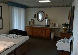 Brentwood Motor Inn 3