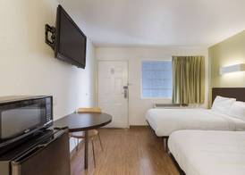Americas Best Value Inn Bowling Green 5