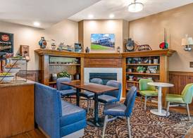 Comfort Inn Sedalia Station 2