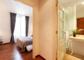 Serennia Apartments Ramblas-Pl.Catalunya 5