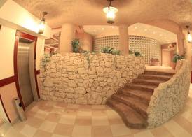 Al Liwan Suites 2