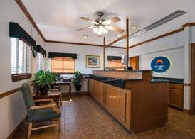 Suburban Studios Biloxi North Area 2