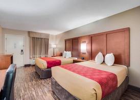 Econo Lodge Walterboro I-95 3