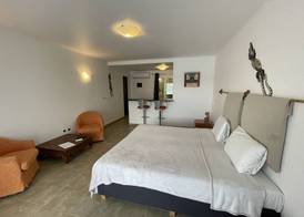 Bella Breeze Resort 4