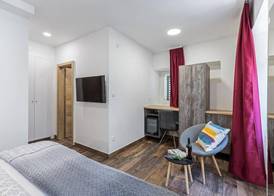 Apinelo Port Rooms 5