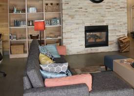 Country Inn & Suites by Radisson, Lumberton, NC 2