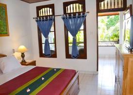 Hotel Flamboyan 5