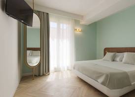 Metropolitan Suites 5