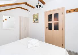 Apartment Rustika Skradin 4