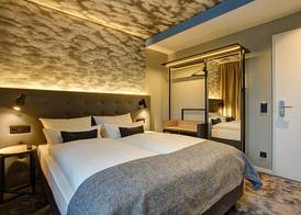 BOUTIQUE 125 HAMBURG AIRPORT 4
