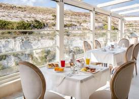 Cesca's Boutique Hotel 5