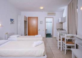 Dionysos Apartments & Studios 5