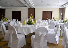 Courtyard by Marriott Düsseldorf Seestern 2