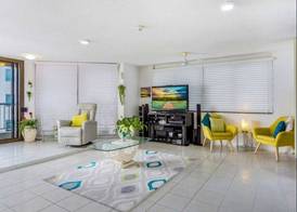 Cairns Ocean View Apartment in Aquarius 3