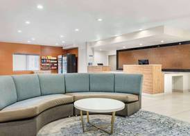 Best Western Carlsbad by the Sea 4