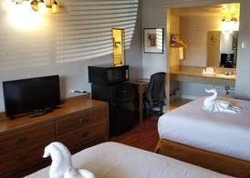Santa Fe Inn Pueblo 5