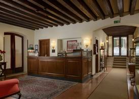 Hotel Villa Cipriani 2