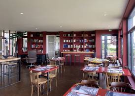 Logis Hôtel & Restaurant de l'Aérodrome de la Baie de Somme 2