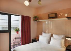 Scarlet Hotel 5