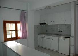 La Luna Apartments 5