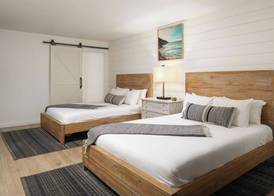 The Surfbreak Hotel 5