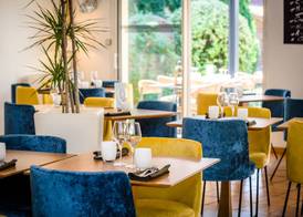 LOGIS Hôtel Restaurant Le Clos Fleuri 2