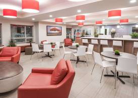 Microtel Inn & Suites by Wyndham Fort Saint John 2