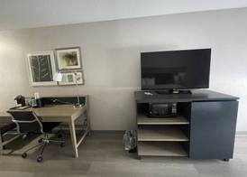 Country Inn & Suites by Radisson, Midway - Tallahassee West 5