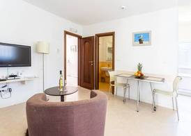 Villa Keti apartments Pool & Wellness 5