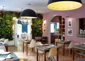 Logis Hôtel restaurant des Pins 5