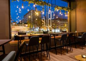 Motel One Wiesbaden 5