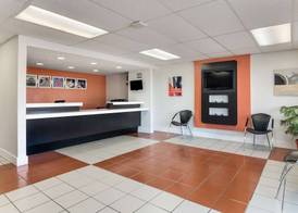 Motel 6-Youngstown, OH 3